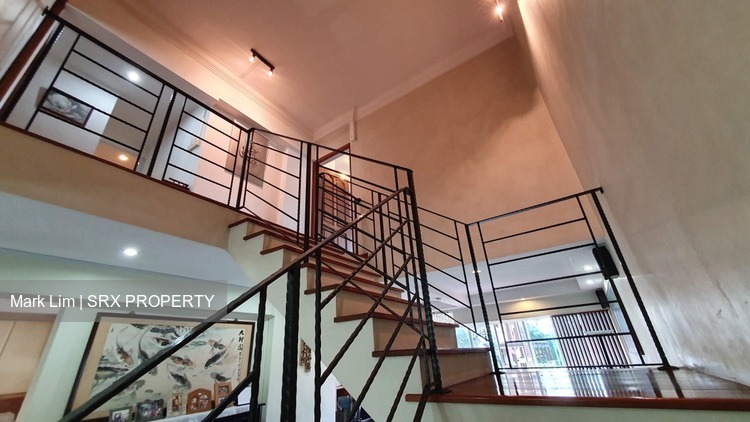 Blk 327 Jurong East Street 31 (Jurong East), HDB Executive #204267411